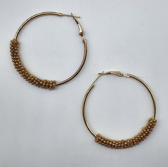 NWOT Bronze Beaded Gold Tone Metal Hoop Earrings - Picture 4 of 5